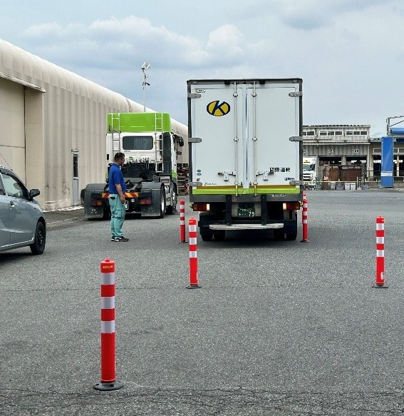 【安全教育】トラック実技講習を実施しました